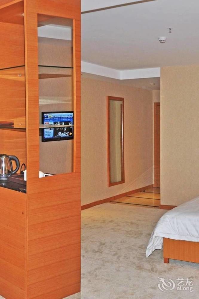Shenzhen Huamao Aviation Hotel Bagian luar foto