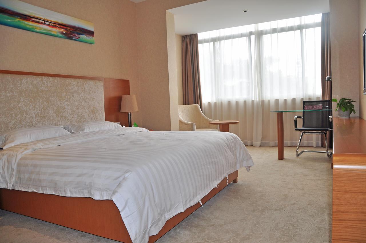 Shenzhen Huamao Aviation Hotel Bagian luar foto